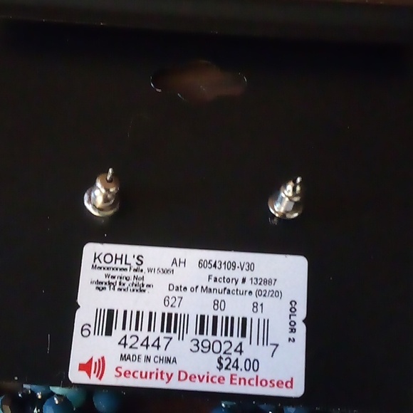 Simply Vera Vera Wang Blue Beaded Necklace & Dangling Earring Set - Picture 6 of 10